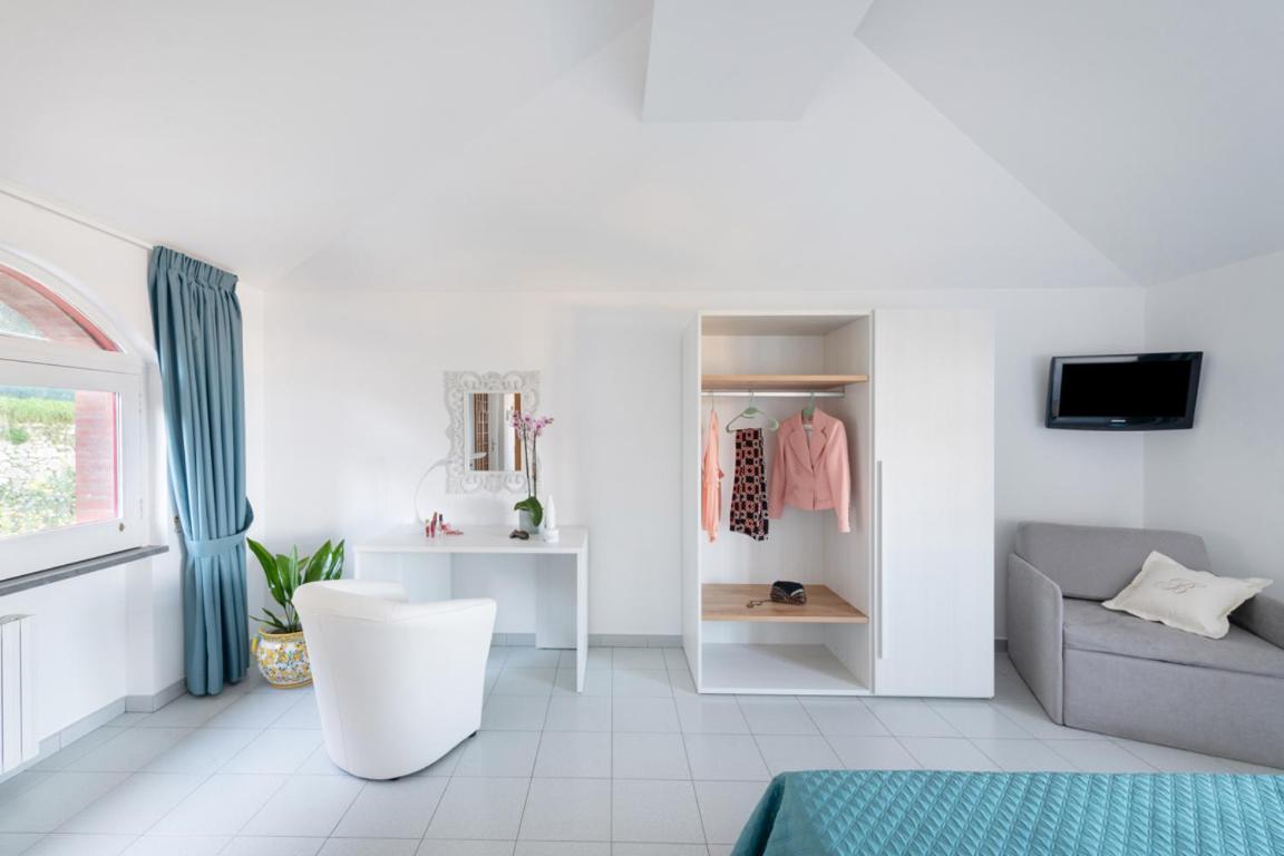 Sorrentovibes - Sea View Rooftop With Jacuzzi & Garden Holiday home Sorrento