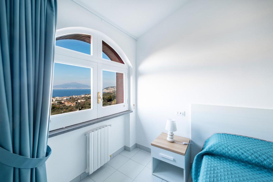Hébergement de vacances Sorrentovibes - Sea View Rooftop With Jacuzzi & Garden *