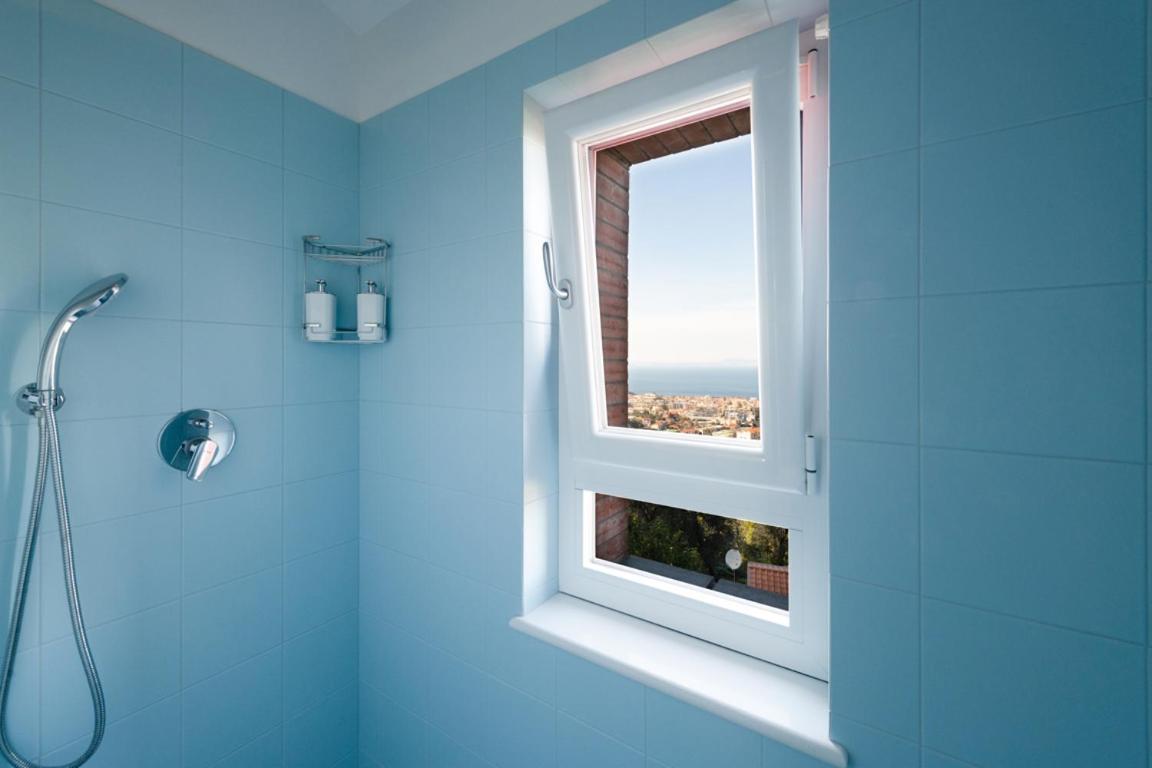 Sorrentovibes - Sea View Rooftop With Jacuzzi & Garden Hébergement de vacances