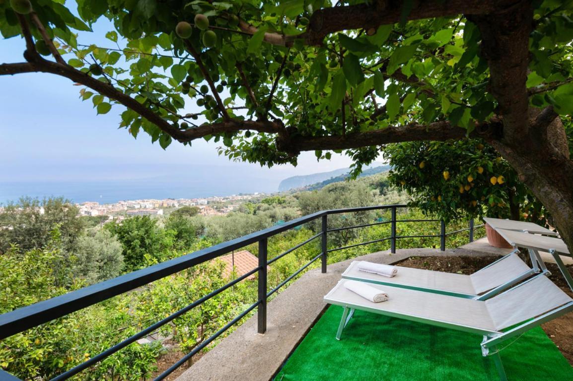 Hébergement de vacances Sorrentovibes - Sea View Rooftop With Jacuzzi & Garden